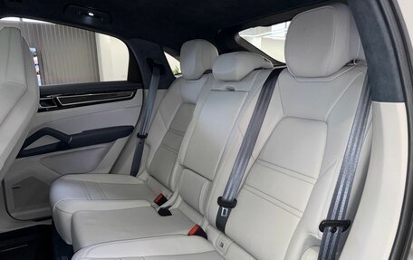 Porsche Cayenne III, 2021 год, 13 990 000 рублей, 25 фотография