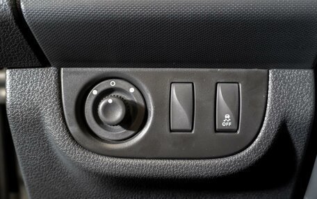 Renault Sandero II рестайлинг, 2020 год, 1 580 000 рублей, 25 фотография