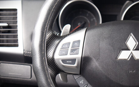 Mitsubishi Outlander III рестайлинг 3, 2010 год, 1 529 000 рублей, 8 фотография