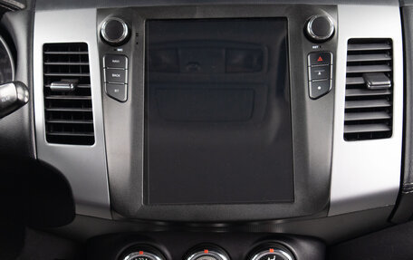 Mitsubishi Outlander III рестайлинг 3, 2010 год, 1 529 000 рублей, 17 фотография
