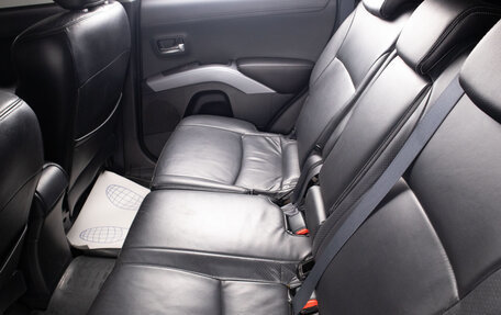 Mitsubishi Outlander III рестайлинг 3, 2010 год, 1 529 000 рублей, 12 фотография