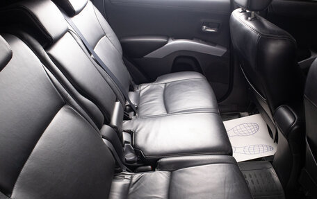 Mitsubishi Outlander III рестайлинг 3, 2010 год, 1 529 000 рублей, 20 фотография