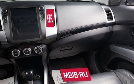 Mitsubishi Outlander III рестайлинг 3, 2010 год, 1 529 000 рублей, 9 фотография