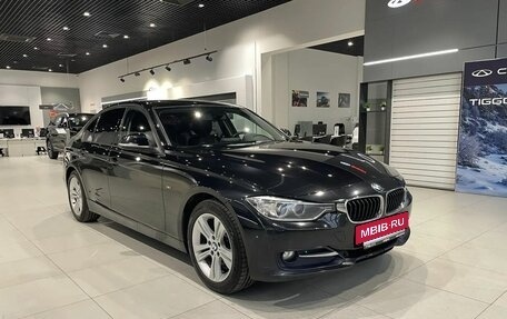 BMW 3 серия, 2015 год, 1 970 000 рублей, 3 фотография