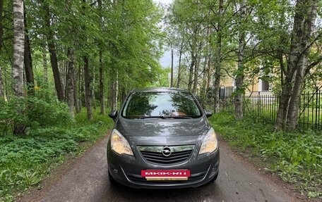 Opel Meriva, 2011 год, 870 000 рублей, 2 фотография