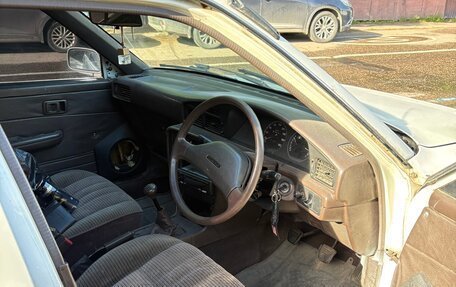 Toyota Corona VIII (T170), 1989 год, 220 000 рублей, 3 фотография