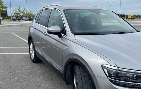 Volkswagen Tiguan II, 2019 год, 3 800 000 рублей, 8 фотография