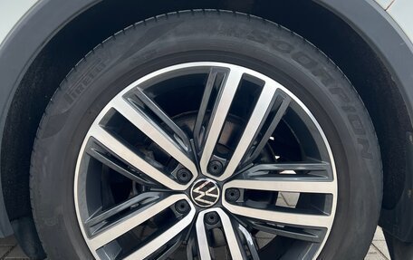 Volkswagen Tiguan II, 2018 год, 2 640 000 рублей, 20 фотография