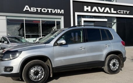 Volkswagen Tiguan I, 2011 год, 879 000 рублей, 3 фотография
