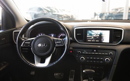 KIA Sportage IV рестайлинг, 2020 год, 2 480 000 рублей, 11 фотография