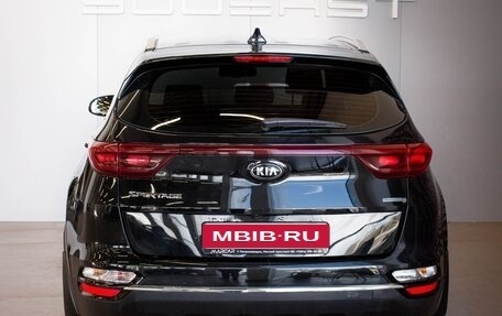 KIA Sportage IV рестайлинг, 2020 год, 2 480 000 рублей, 4 фотография