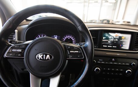 KIA Sportage IV рестайлинг, 2020 год, 2 480 000 рублей, 20 фотография