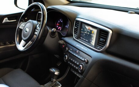 KIA Sportage IV рестайлинг, 2020 год, 2 480 000 рублей, 19 фотография