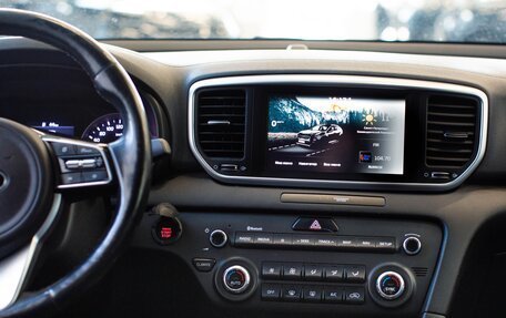 KIA Sportage IV рестайлинг, 2020 год, 2 480 000 рублей, 16 фотография