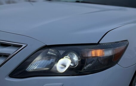 Toyota Camry, 2011 год, 950 000 рублей, 9 фотография