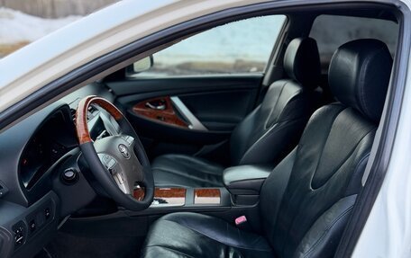 Toyota Camry, 2011 год, 950 000 рублей, 12 фотография