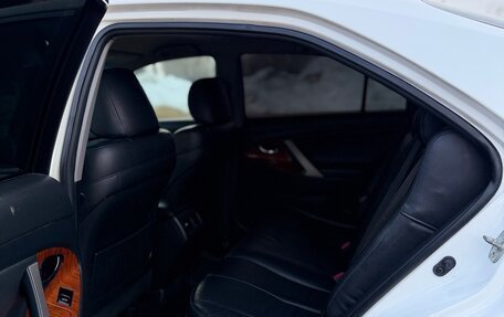 Toyota Camry, 2011 год, 950 000 рублей, 16 фотография