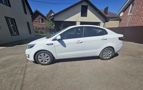 KIA Rio III рестайлинг, 2014 год, 850 000 рублей, 4 фотография