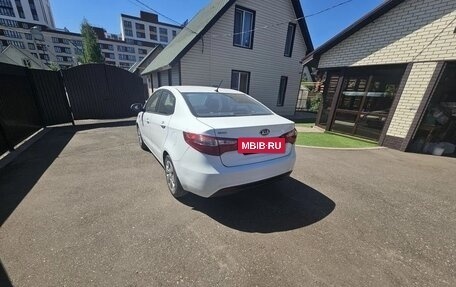 KIA Rio III рестайлинг, 2014 год, 850 000 рублей, 5 фотография