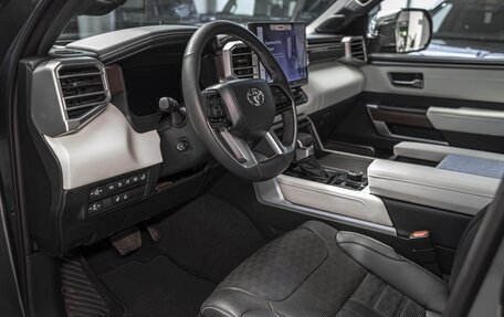 Toyota Tundra, 2024 год, 13 150 000 рублей, 8 фотография