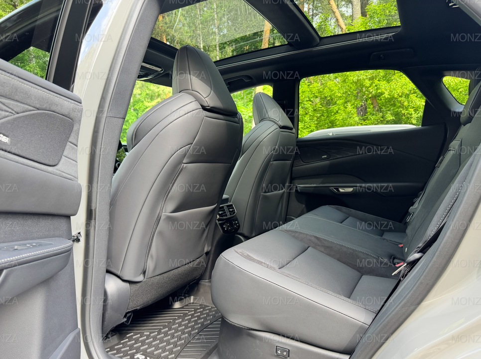 Lexus RX IV рестайлинг, 2026 год, 12 500 000 рублей, 13 фотография