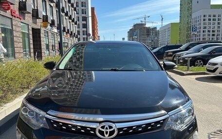 Toyota Camry, 2018 год, 1 825 000 рублей, 1 фотография