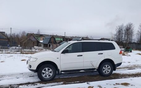 Mitsubishi Pajero Sport II рестайлинг, 2013 год, 1 750 000 рублей, 3 фотография