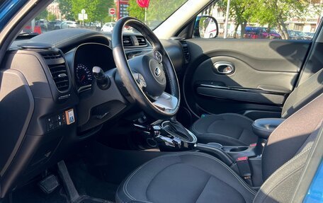 KIA Soul II рестайлинг, 2018 год, 1 570 000 рублей, 9 фотография