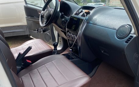 Suzuki SX4 II рестайлинг, 2007 год, 750 000 рублей, 9 фотография