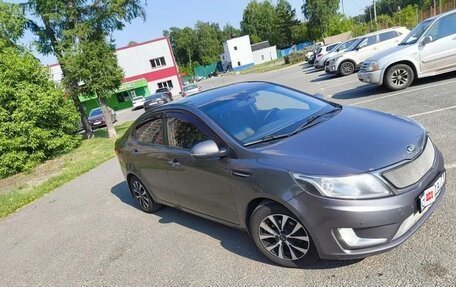 KIA Rio III рестайлинг, 2014 год, 895 000 рублей, 2 фотография