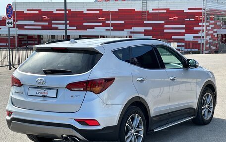 Hyundai Santa Fe III рестайлинг, 2016 год, 2 597 000 рублей, 21 фотография