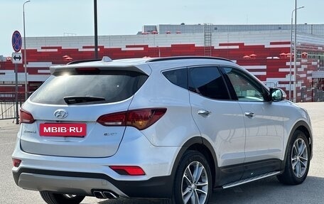 Hyundai Santa Fe III рестайлинг, 2016 год, 2 597 000 рублей, 20 фотография