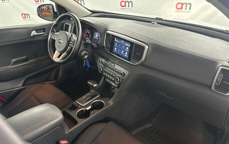 KIA Sportage IV рестайлинг, 2018 год, 1 899 000 рублей, 12 фотография