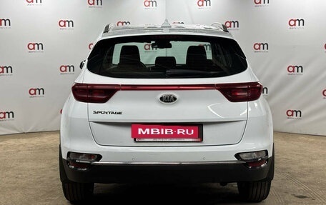 KIA Sportage IV рестайлинг, 2018 год, 1 899 000 рублей, 5 фотография