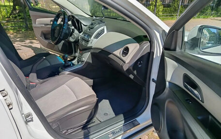 Chevrolet Cruze II, 2015 год, 695 000 рублей, 6 фотография