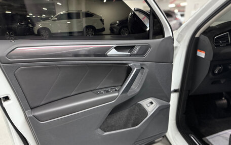Volkswagen Tiguan II, 2022 год, 2 900 000 рублей, 9 фотография