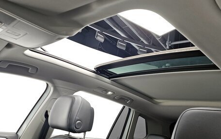 Volkswagen Tiguan II, 2022 год, 2 900 000 рублей, 26 фотография