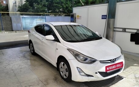 Hyundai Elantra V, 2015 год, 580 000 рублей, 2 фотография