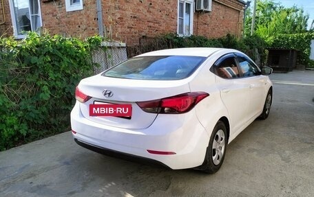 Hyundai Elantra V, 2015 год, 580 000 рублей, 4 фотография