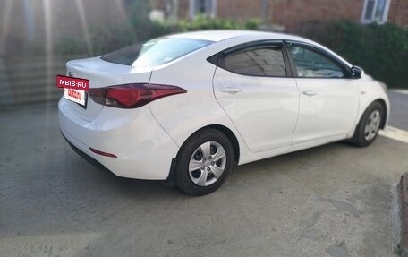 Hyundai Elantra V, 2015 год, 580 000 рублей, 14 фотография
