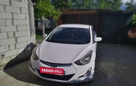Hyundai Elantra V, 2015 год, 580 000 рублей, 13 фотография