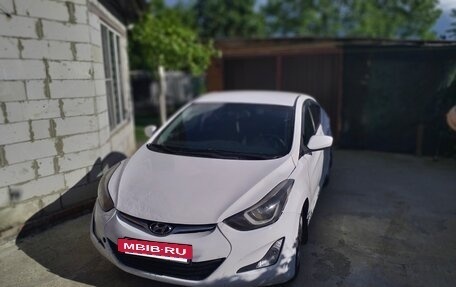 Hyundai Elantra V, 2015 год, 580 000 рублей, 12 фотография