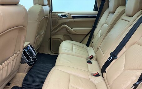 Porsche Cayenne III, 2011 год, 2 779 000 рублей, 22 фотография