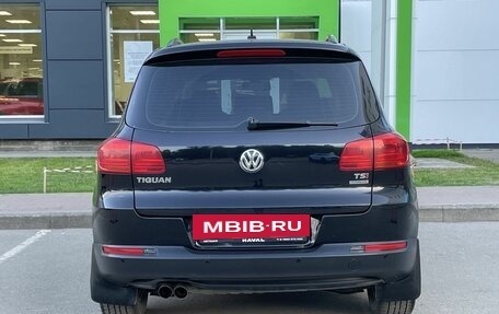 Volkswagen Tiguan I, 2011 год, 999 000 рублей, 6 фотография