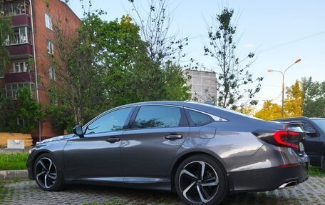 Honda Accord IX рестайлинг, 2019 год, 1 880 000 рублей, 8 фотография