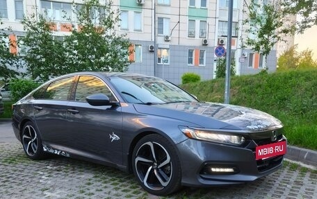Honda Accord IX рестайлинг, 2019 год, 1 880 000 рублей, 4 фотография