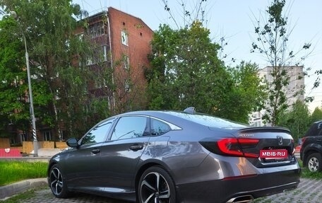 Honda Accord IX рестайлинг, 2019 год, 1 880 000 рублей, 13 фотография
