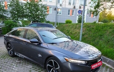 Honda Accord IX рестайлинг, 2019 год, 1 880 000 рублей, 12 фотография