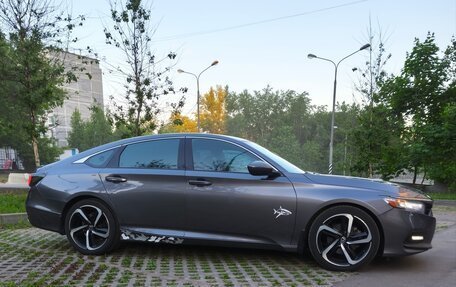 Honda Accord IX рестайлинг, 2019 год, 1 880 000 рублей, 19 фотография