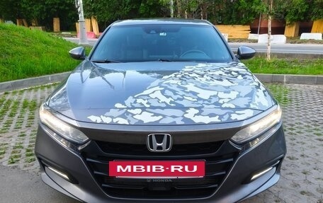 Honda Accord IX рестайлинг, 2019 год, 1 880 000 рублей, 21 фотография